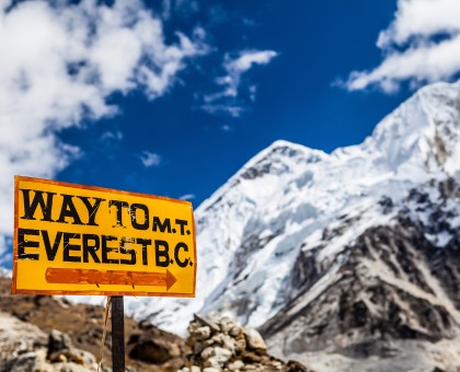 How to choose a Best Trekking Company via Online in Nepal?